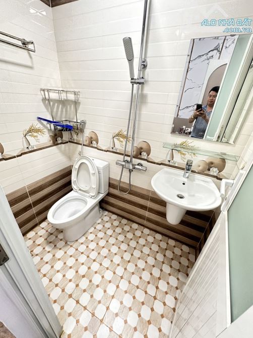 Bán nhà 5 tầng đường số 1 Lê Đức Thọ phường 15 quận gò vấp - 5