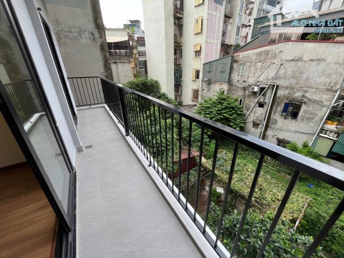BÁN NHÀ ĐƯỜNG LÁNG – LÔ GÓC 2 MẶT THOÁNG – 35M² – 4 TẦNG – 5M MẶT TIỀN – GIÁ CHỈ 9.65 TỶ - 5