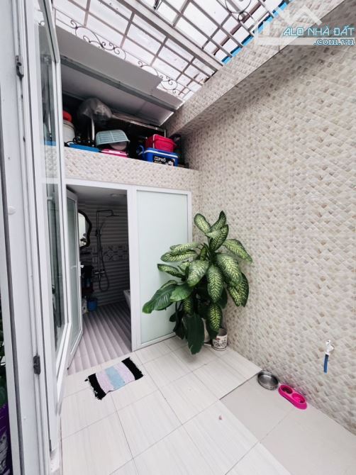 Biệt thự Trịnh Quang Nghị 240m2( 10 x 24 ) , đẹp ở ngay, tặng nội thất cho khách thiện chí - 5