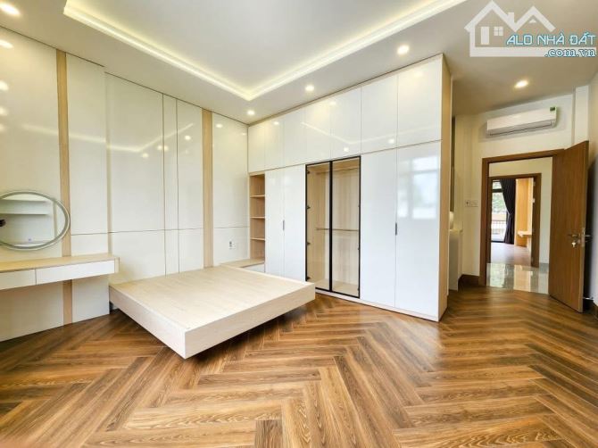 Gần BV Chợ Rẫy, HXH tránh, Nguyễn Chí Thanh Q10, lô góc, 6 tầng, 132m², MT 6.8m, 29.6 tỷ - 5