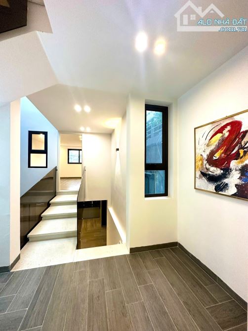 Bán nhà 4,5 tầng 79m2 phố Trần Nhật Duật, Cầu Đất, Ngô Quyền.  Giá chỉ 5,8 tỷ - 6
