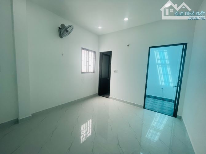 HẺM XE TẢI KINH DOANH - NHÀ MỚI LÊ ĐỨC THỌ - 2 TẦNG 80m2 VUÔNG A4 - 5.6 TỶ - 6