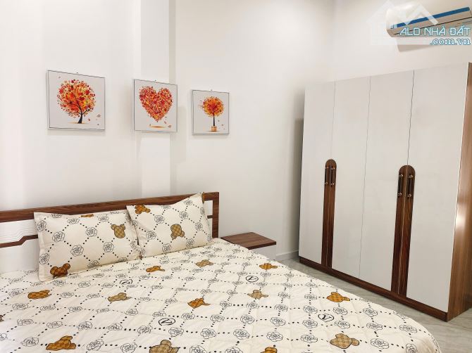 MT Nguyễn Xuân Hữu Đà Nẵng , Đường 5,5m vỉa hè 3m - 5