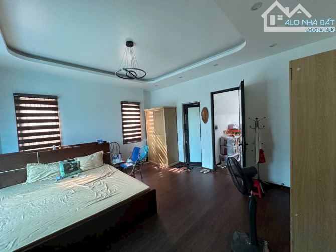 Bán căn nhà vườn mini 2 tầng mặt ngõ giáp khu An Phú, ph Lê Thanh Nghị, TP HP mới, 257m2 - 7