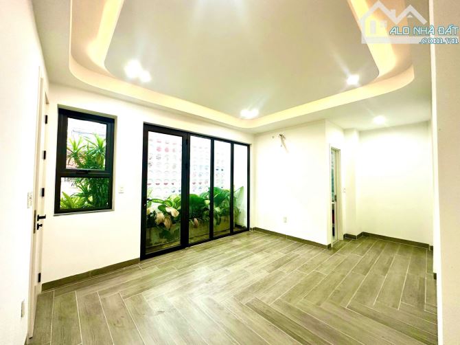 Bán nhà 4,5 tầng 79m2 phố Trần Nhật Duật, Cầu Đất, Ngô Quyền.  Giá chỉ 5,8 tỷ - 8