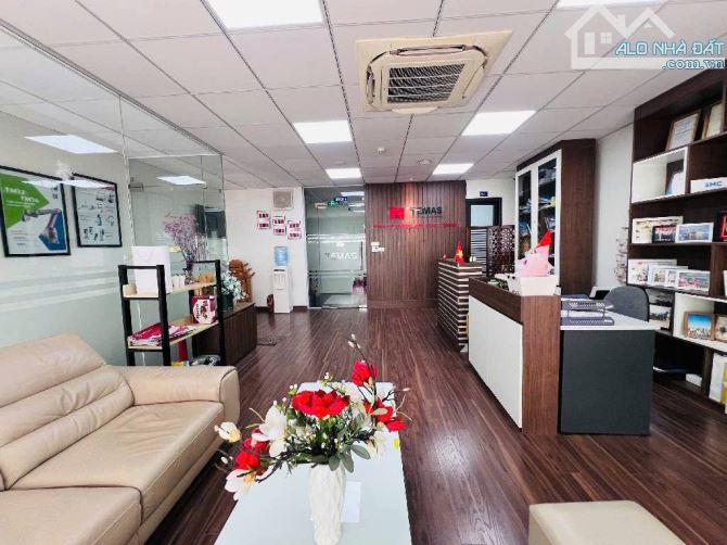 Bán nhà Nguyễn Hoàng - Dương khuê - 70m - 8 tầng thang máy - Nhỉnh 33 tỷ, mặt tiền 6.6m - 8