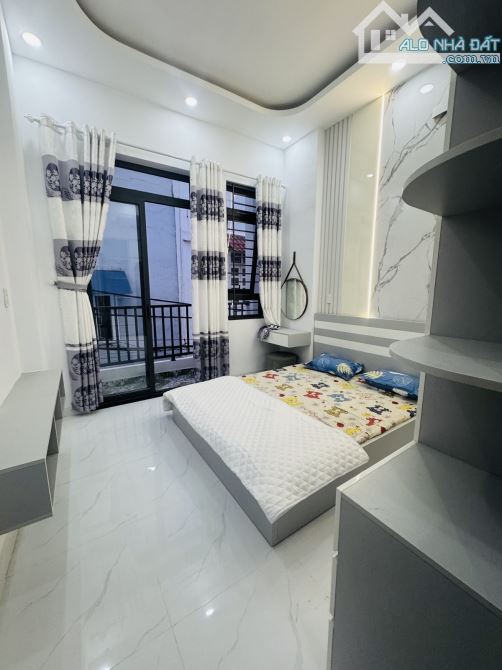 BÁN NHÀ MỚI 3 TẦNG PHẠM VĂN BẠCH, TÂN BÌNH – HẺM XE HƠI – 4PN – CHỈ 5.8 TỶ TL - 8
