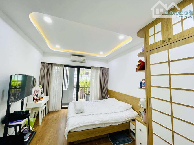 🚗 CĂN GÓC HẺM OTO – NHÀ 6 TẦNG ngay Nguyễn Thiện Thuật, Quận 3 chỉ 1️⃣2️⃣.8️⃣ tỷ còn TL! - 8