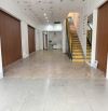 Cho thuê nhà mặt phố Chùa Bộc, 110m2 x 3 tầng, 100tr/t