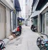 Nhà bán đầu đường Xóm Chiếu Q4 3 tầng 50m2 sh vuông vức.