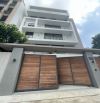 (Siêu hot) Bán tòa nhà Phổ Quang 10x14m 6 lầu thu nhập 90tr/th giá 36 tỷ tl ngay sân bay