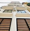 BÁN NHÀ PHỐ NGUYỄN CHÍ THANH- CCMINI- HƠN 10 TỶ- THU 500Tr/ NĂM- 1 CĂN GIÁ RẺ NHẤT