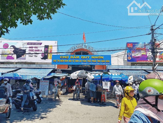(NGON CƠ HỘI) Nhà 2 Tầng Mặt Tiền p.Thị Nại, gần Chợ Đầm Quy Nhơn 80m²Ngang5m Lộ giới 11m