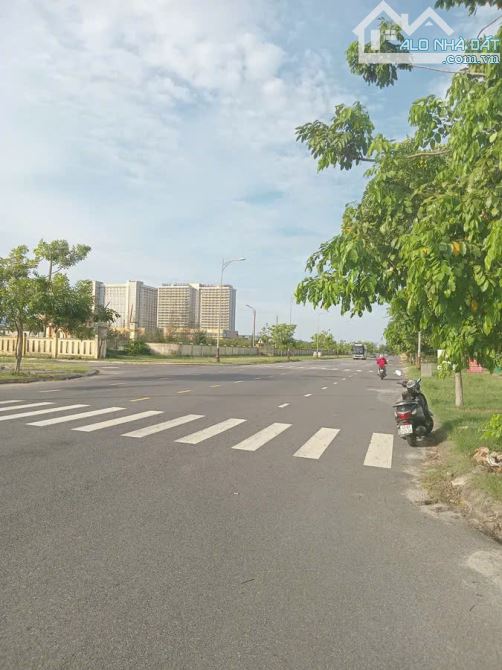 Cần bán lô đất mặt tiền đường Nguyễn Đức Thuận, Ngũ Hành Sơn Đà Nẵng-90m2-10.5 tỷ tl