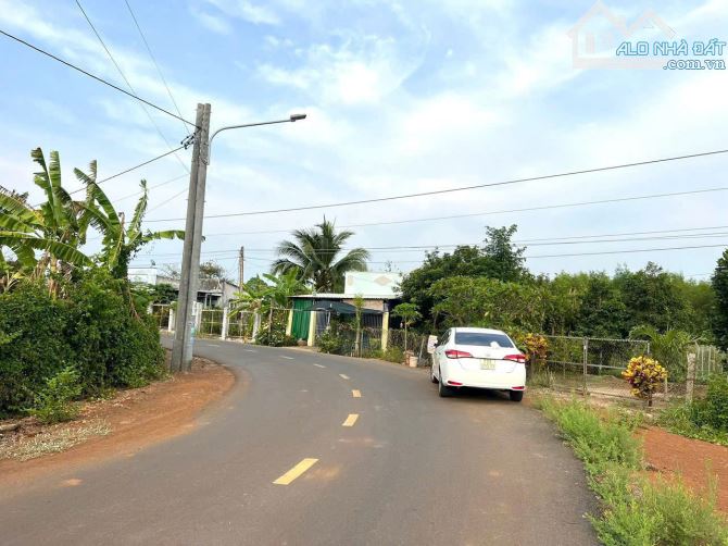 Đất vườn mặt tiền đường nhựa 912m2, xã Đất Đỏ, TP.HCM - Đầu tư sinh lời cao!