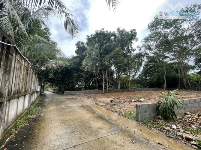 500m2 đường Trần Hưng Đạo mặt tiền rộng 18m