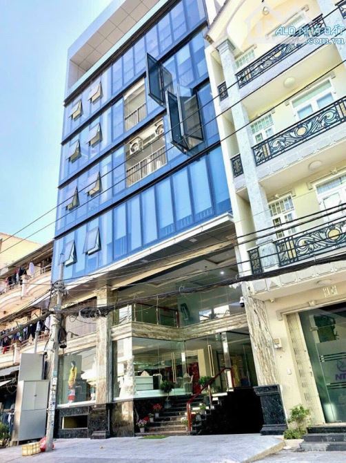 Tòa nhà văn phòng - Hầm 7 tầng , DT: 12m x 18m , Nguyễn Cửu Đàm Q.TP , Giá chỉ 46 tỷ