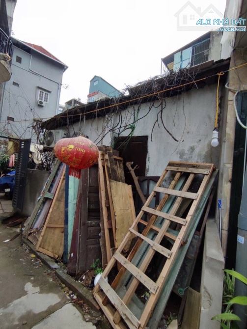 BÁN NHÀ 2 TẦNG - ĐẤT 240 M2- TRẦN KHÁT CHÂN -HAI BÀ TRƯNG - 25,5 TỶ