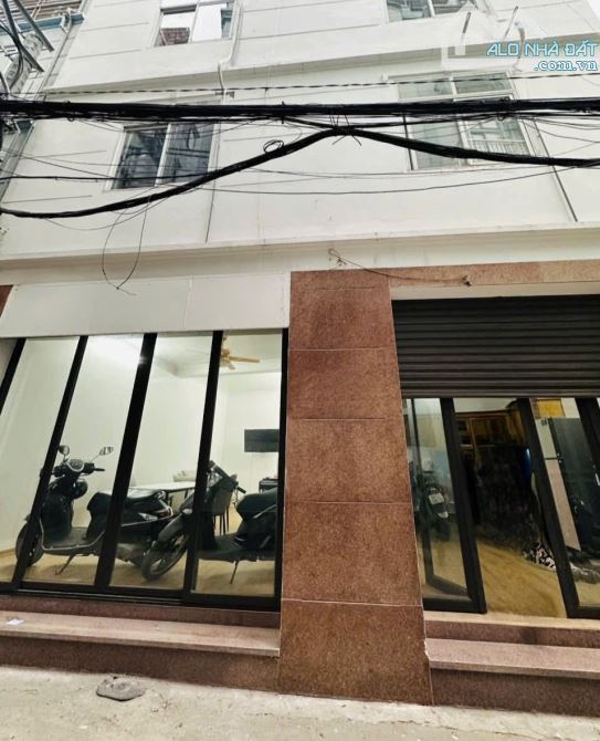 XUÂN ĐỈNH LÔ GÓC - MẶT NGÕ THÔNG KINH DOANH - Ô TÔ QUA NHÀ dt 55m x4 tầng.mt8m.Giá 12.9 Tỷ