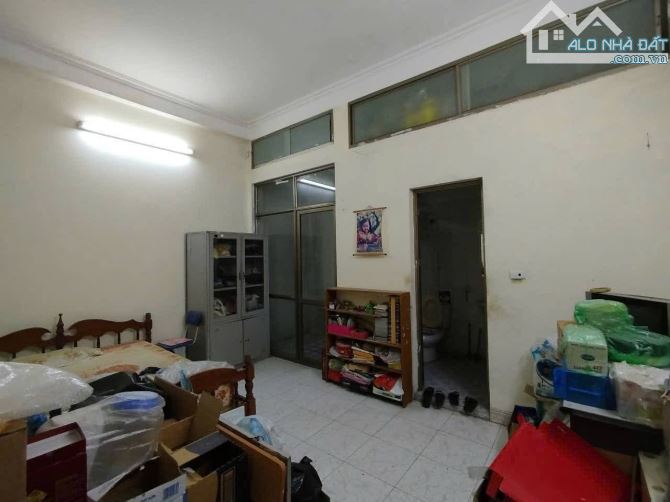 Cực rẻ 72m 5 tầng ,22 tỷ Phân Lô , Vương Thừa Vũ       I 22