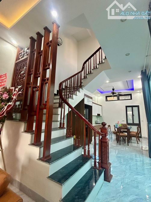 🌿🌿 BÁN NHÀ MẶT ĐƯỜNG CẦU ĐÔNG – NHÀ ĐẸP 4 TẦNG MỚI XÂY CÓ TIỀN NĂNG ĐẸP