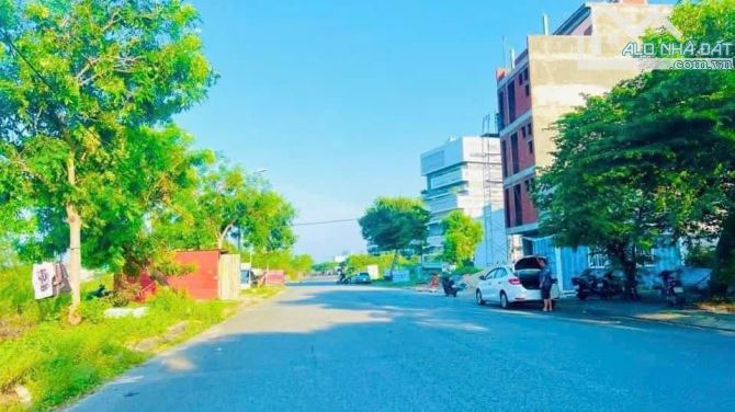 Tổng hợp sản phẩm KĐT 1B cạnh ĐH FPT, sổ sẵn, chủ thiện chí bán