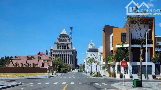 Bán lô Biệt thự VIp 740m2 khu Đô thị biển Phan Thiết, Ocean Dunes