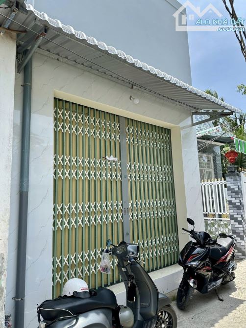📩 Ngôi nhà nhỏ nhưng đầy ấm áp tiện nghi 56m2 ở Hóc Môn cần bán với giá 700 triệu SổRiêng