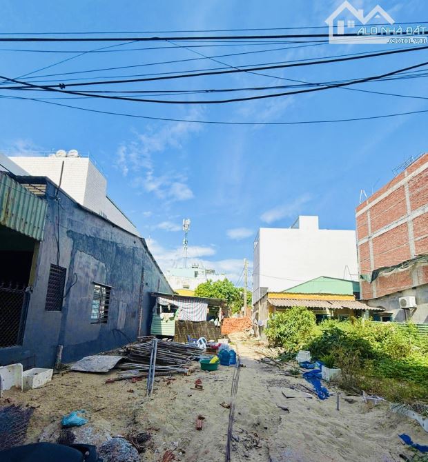 Bán Đất 2 Mặt Kiệt Bà Huyện Thanh Quan - Gần Biển - 121m2 - MT 6m - 8ty8 .
