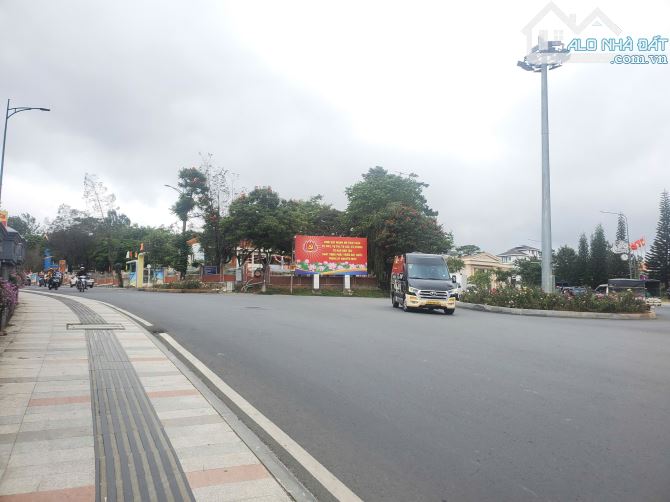 20.5 TỶ -  ĐẤT  TRẦN PHÚ - P. XUÂN HƯƠNG ĐÀ LẠT