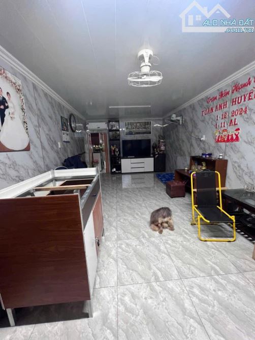 Giá tốt 1 căn duy nhất nhà hém XH giáp đường Bình Chiểu  giá chỉ 3 tỉ