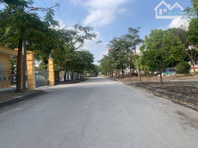 Chưa tới 13 tỷ lô đất tái định cư Hoa Động Cự Khối, gần hồ 30ha và công viên hiện hữu