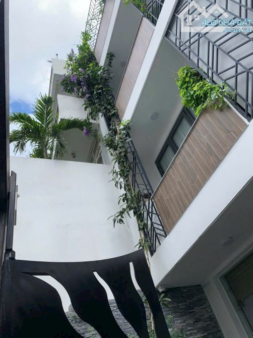 Bán nhà đường Thạch Thị Thanh,Quận 1, DT:6mx20,K/C Trệt 3 lầu,HĐT 120tr/th, Giá chỉ 26 tỷ