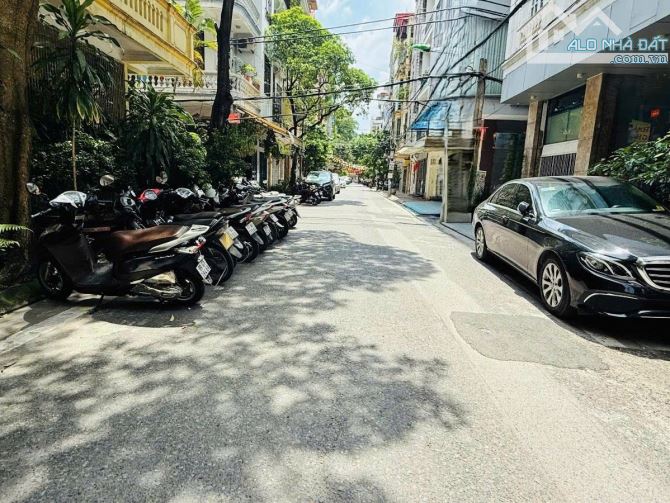 Phân lô ô tô tránh, an ninh dân trí cao Phạm tuấn Tài 50m 5 tầng nhà đẹp ở ngay chỉ 19 tỷ