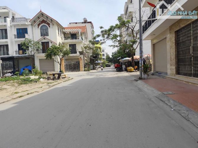 BÁN 40M2 ĐẤT TÁI ĐỊNH CƯ XI MĂNG, SỞ DẦU, HỒNG BÀNG, HẢI PHÒNG CHỈ 3,2 TỶ