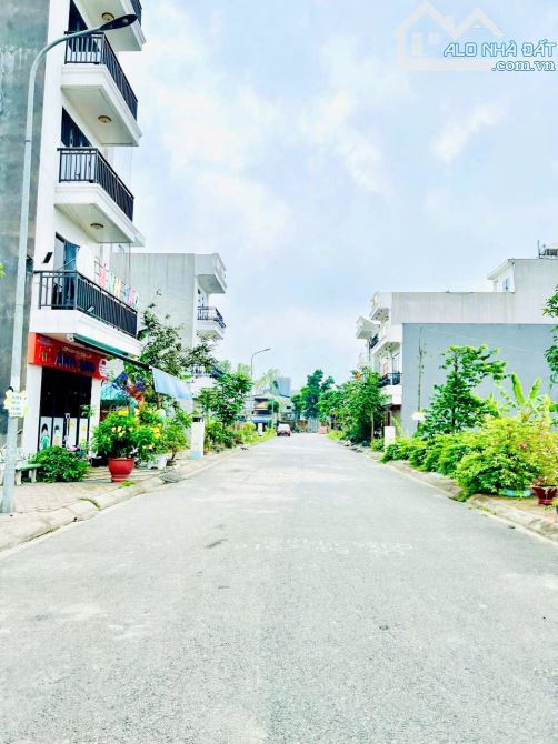 Chỉ 3,4 tỷ lô đất không lỗi lầm siêu đẹp phân lô Đống Chuối, Hùng Vương, Hồng Bàng.