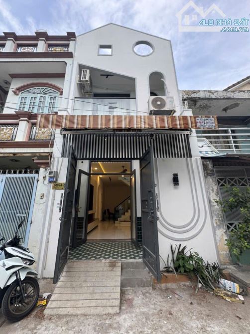 NHÀ 2 TẦNG NỘI THẤT CAO CẤP – 50m2 - GẦN AN DƯƠNG VƯƠNG - VÕ VĂN KIỆT – GIÁ CHỈ 5.x TỶ