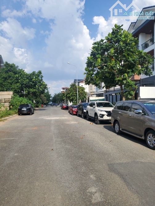 BÁN NHÀ HẺM NHỰA 6M HOÀNG HOA THÁM  PHƯỜNG 7, BÌNH THẠNH 4x18m, 4 TẦNG GIÁ CHỈ 10,X TỶ