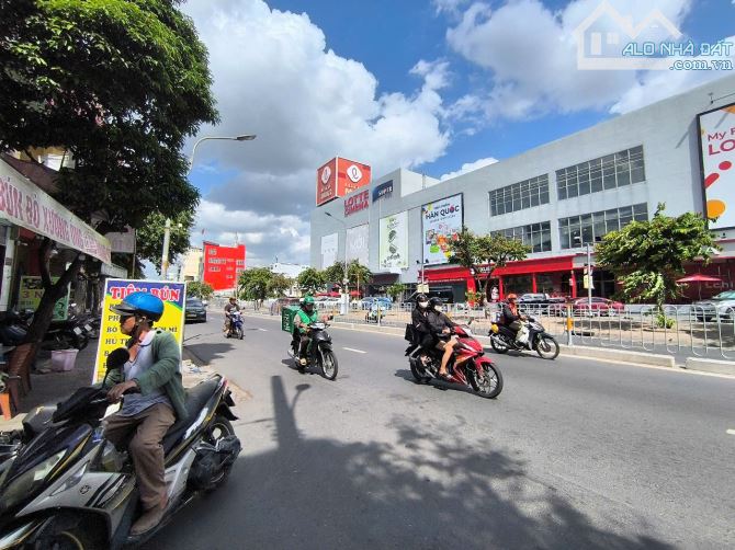 Nhà Nguyễn Văn Lượng P.16-GV. HXH 5m, DT: 4X20m2 CN 78m2. Nhà 2 Lầu Ngay LOTTE GIÁ 8.5 TỶ