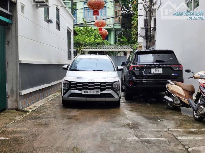 Bán đất 112m² Nguyễn Văn Cừ, ngõ ô tô tránh, cách mặt phố 50m, nhỉnh 14 tỷ