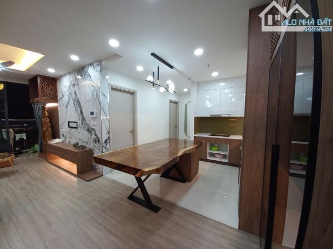 Bán căn chung cư 2PN ở tòa Anland lake view- Dương Nội– Hà Đông – giá 6.3 tỷ, nội thất đẹp