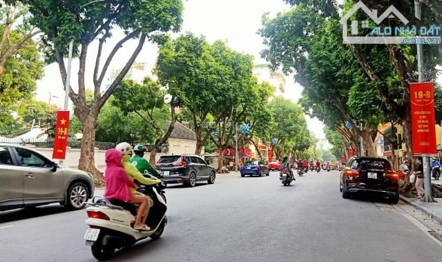 💎 HÀNG CỰC PHẨM ĐẦU TƯ – MẶT PHỐ BÀ TRIỆU – 320M² – MẶT TIỀN 12M – VỈA HÈ RỘNG