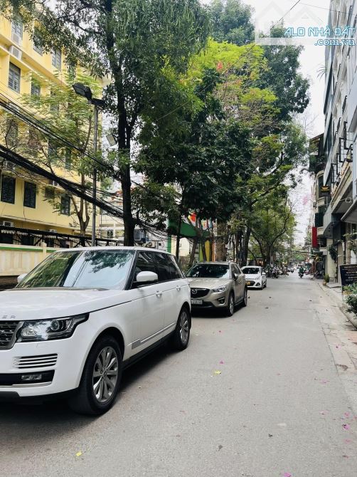 Bán Nhà P/Lô 2 Ô Tô Tránh Quận Đống Đa 50m2-4T MT4m Vỉa Hè 22 Tỷ Huỳnh Thúc Kháng.