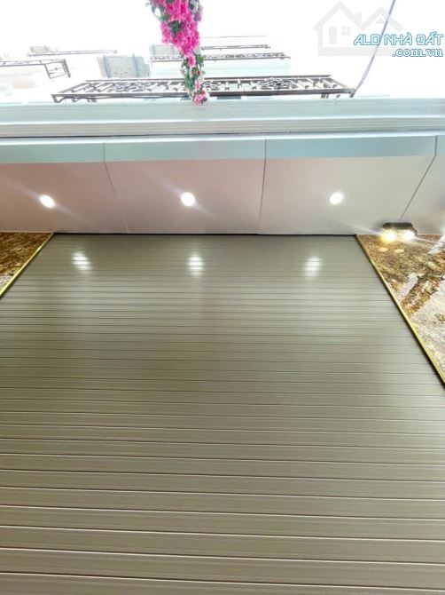 Nhà Thụy Phương – 32m² x 5 tầng mới – giá 6,8 tỷ – ô tô tránh 10m – giá 6,8 tỷ