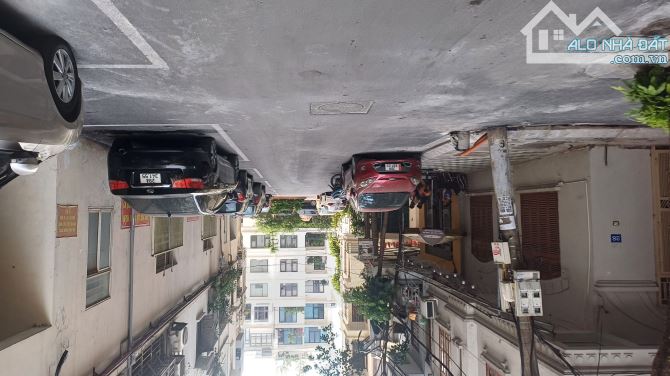 Bán nhà 5 tầng thang máy Xuân La 90m2 MT 5m ô tô tránh nội thất xịn về ở ngay giá 29 tỷ
