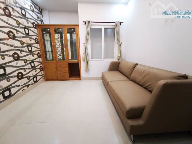 Nhà Đẹp Trần Huy Liệu Gần Trung Tâm Phú Nhuận – 43.6m², 2 Lầu, Giá Chỉ 6 Tỷ