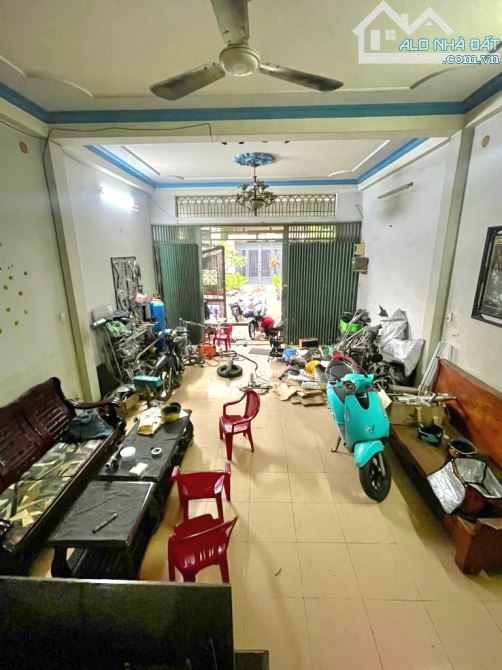 MẶT TIỀ.N NỘI BỘ TÂN HÒA ĐÔN.G - ĐƯỜNG XE TẢI - ( 5X17M )
