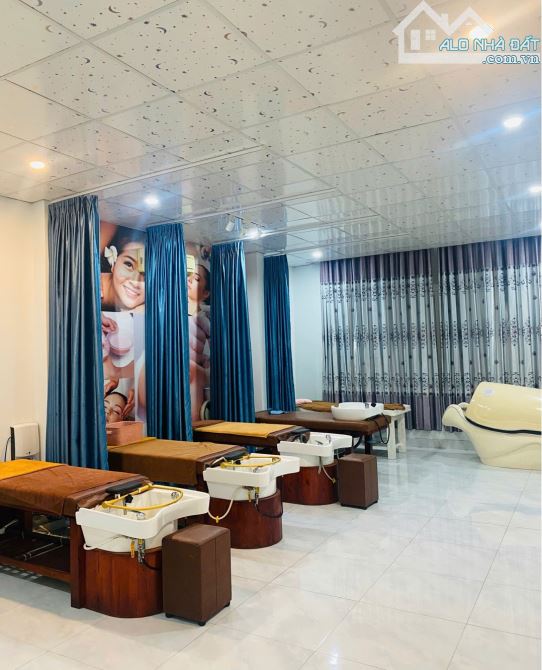 Nhà 3 Tầng - mặt tiền Phan Đăng Lưu, gần Lê Thanh Nghị, Trung Tâm TP Đà Nẵng