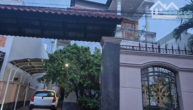 🔥DT41BIỆT THỰ NGANG KHỦNG 10M ,ĐƯỜNG SỐ,TAM BÌNH, THỦ ĐỨC 211.8M², 15.7TỶ