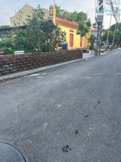 BÁN ĐẤT LÔ GÓC 3 MẶT THOÁNG – MAI LÂM, ĐÔNG ANH – 40M², MT 4.3M – GIÁ 4,65 TỶ